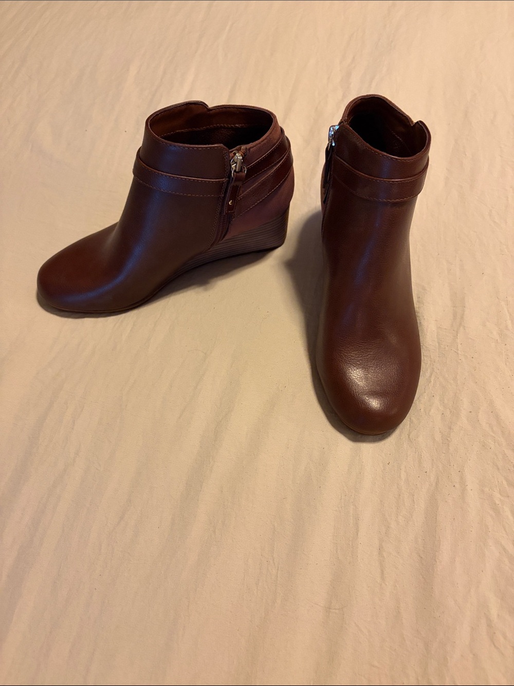 Dr. Scholl's Brown Leather Wedge Ankle Booties